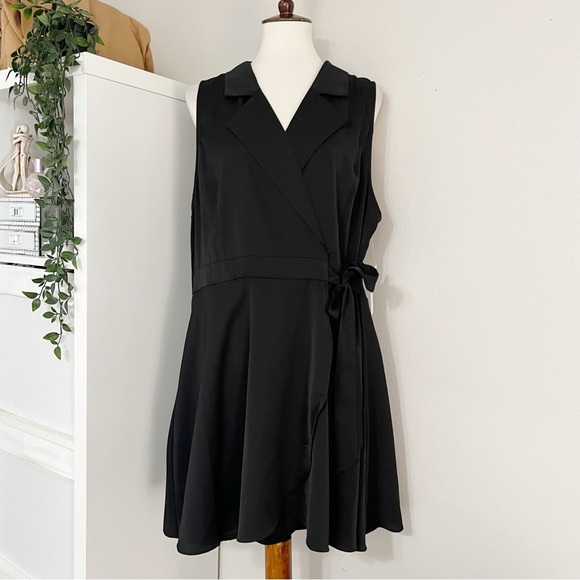 ARULA Dresses & Skirts - Arula Plus Romper Wrap Dress In Black Size 1X